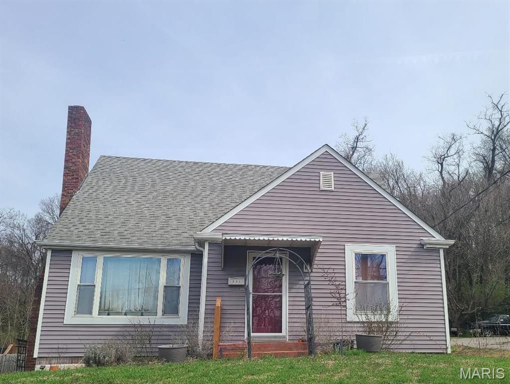 221 E Ofallon Drive, Caseyville, IL 62232