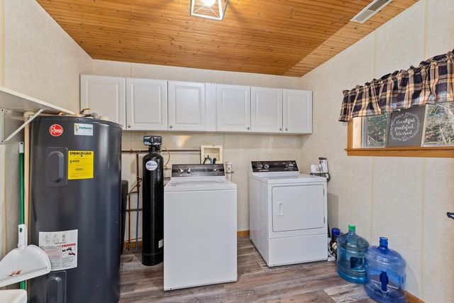 W8302 County Highway J, Merrillan, WI 54754