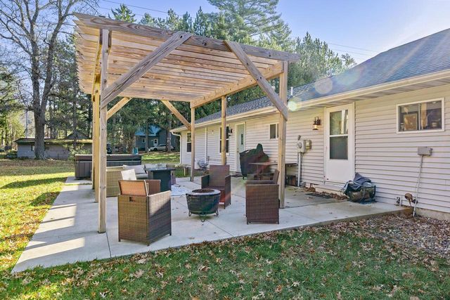 W8302 County Highway J, Merrillan, WI 54754