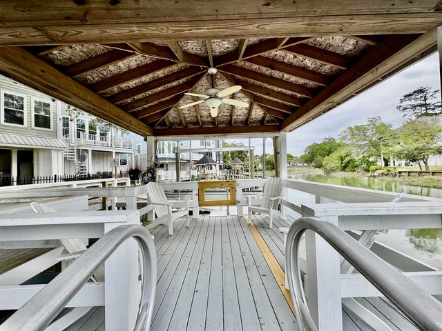 17 Carson Creek Dr., Murrells Inlet, SC 29576