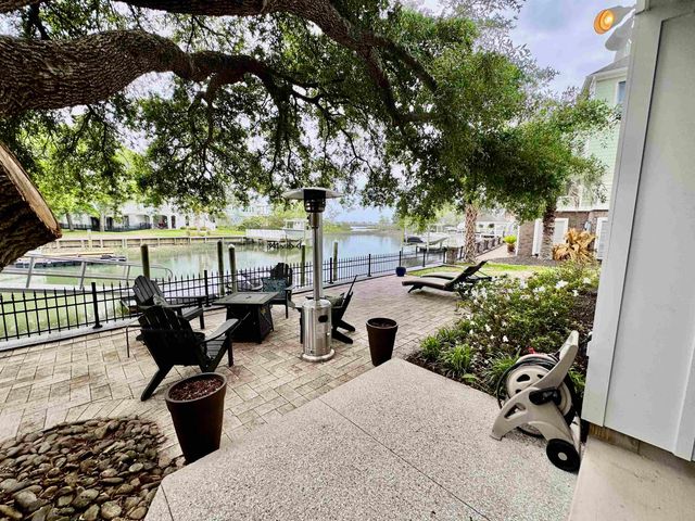 17 Carson Creek Dr., Murrells Inlet, SC 29576