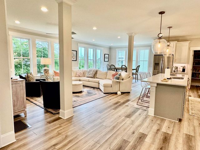 17 Carson Creek Dr., Murrells Inlet, SC 29576