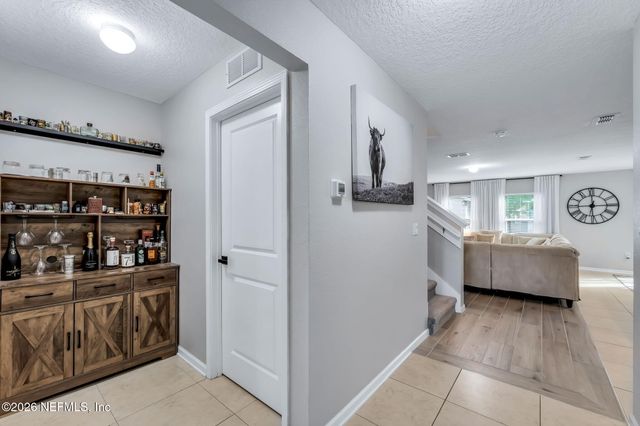 12384 CHERRY BLUFF Drive, Jacksonville, FL 32218