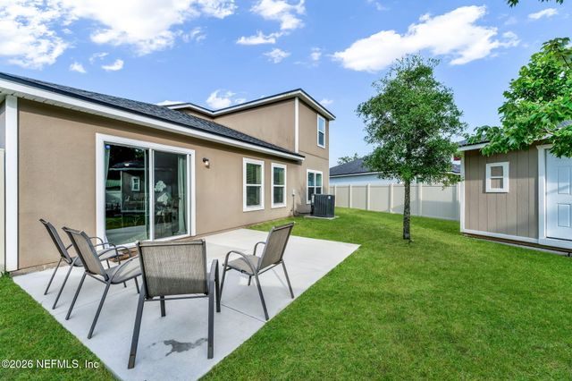12384 CHERRY BLUFF Drive, Jacksonville, FL 32218