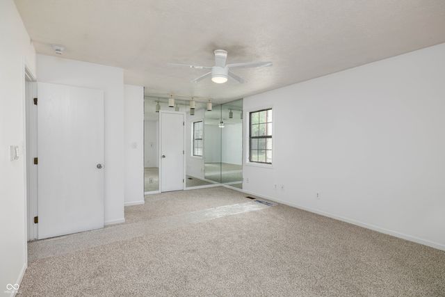 5691 Liberty Creek Drive E, Indianapolis, IN 46254