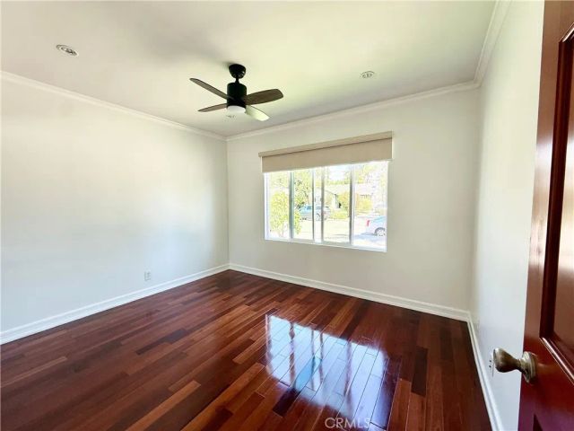 5639 Natick, Van Nuys, CA 91411