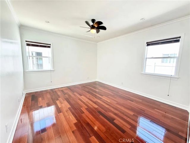 5639 Natick, Van Nuys, CA 91411
