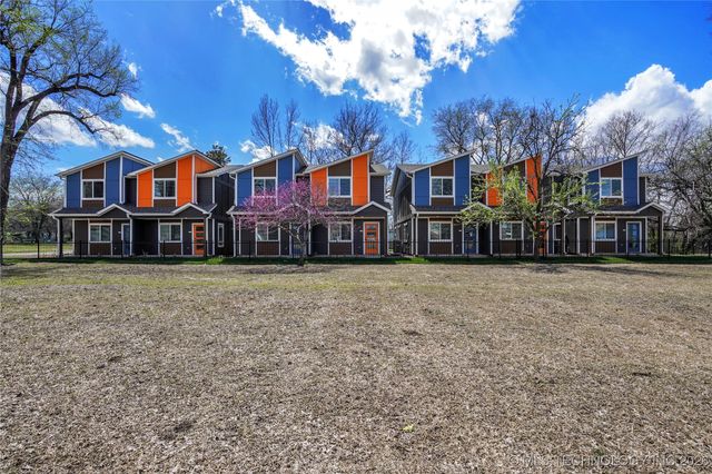 704 N Date Avenue, Broken Arrow, OK 74012