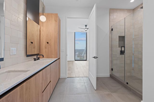 84 East Ave 4001, Austin, TX 78701