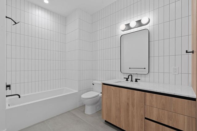 84 East Ave 4001, Austin, TX 78701