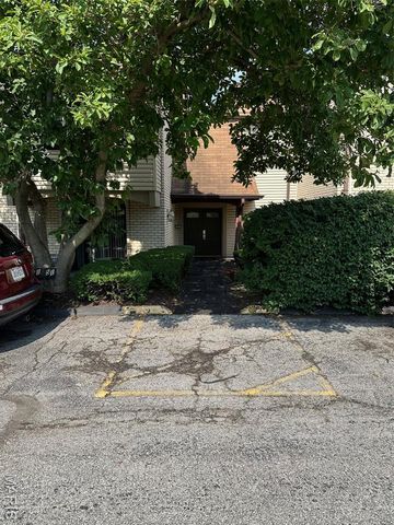 1251 Guelbreth Lane 308, St Louis, MO 63146