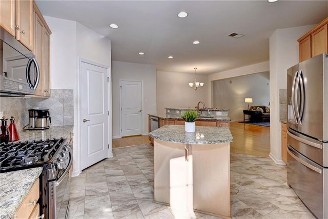 3741 S Square, Williamsburg, VA 23185