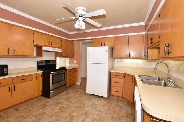 925 Virginia STREET, Racine, WI 53405