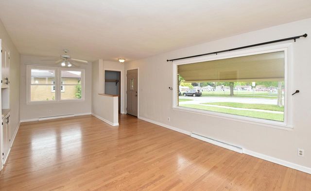 925 Virginia STREET, Racine, WI 53405