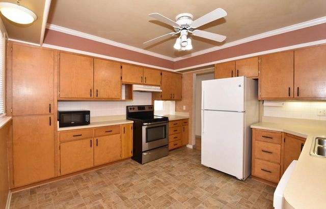 925 Virginia STREET, Racine, WI 53405