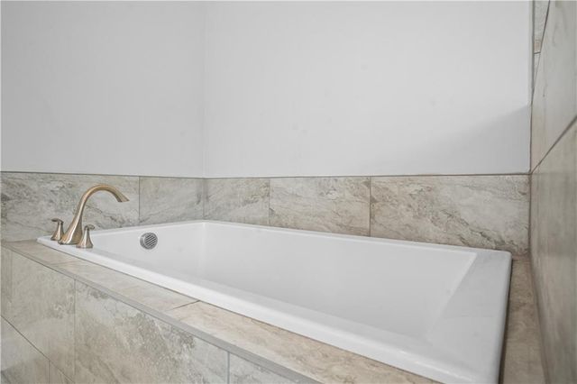 1011 Towneship Way, Roswell, GA 30075