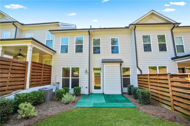1011 Towneship Way, Roswell, GA 30075