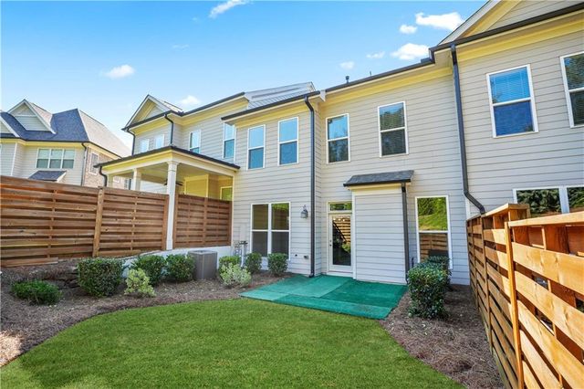 1011 Towneship Way, Roswell, GA 30075
