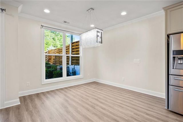 1011 Towneship Way, Roswell, GA 30075