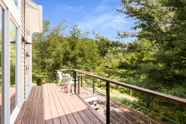 9255 E Grace Drive, Elmwood Twp, MI 49621