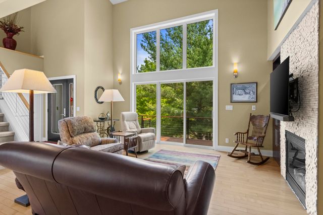 9255 E Grace Drive, Elmwood Twp, MI 49621