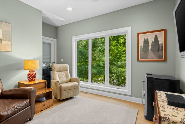 9255 E Grace Drive, Elmwood Twp, MI 49621