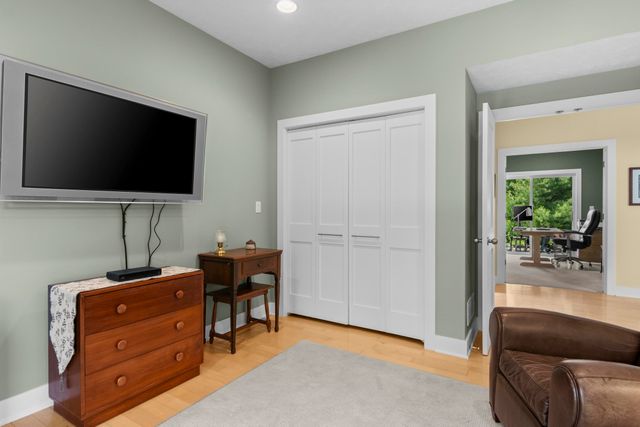 9255 E Grace Drive, Elmwood Twp, MI 49621