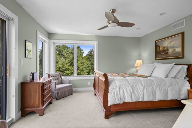 9255 E Grace Drive, Elmwood Twp, MI 49621