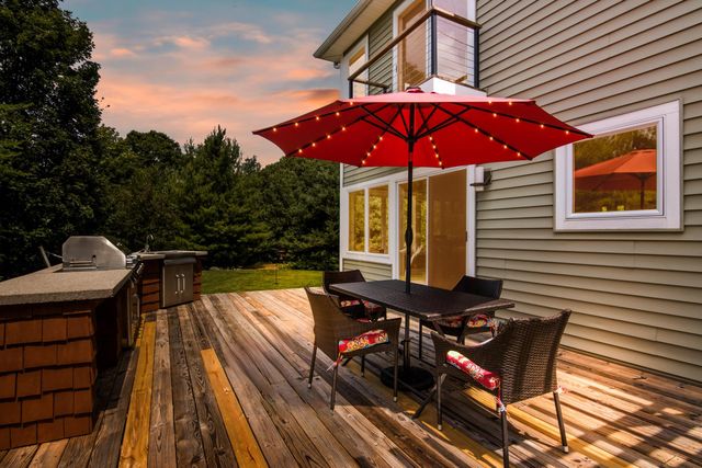 9255 E Grace Drive, Elmwood Twp, MI 49621