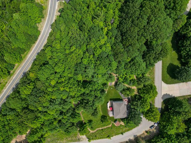 9255 E Grace Drive, Elmwood Twp, MI 49621