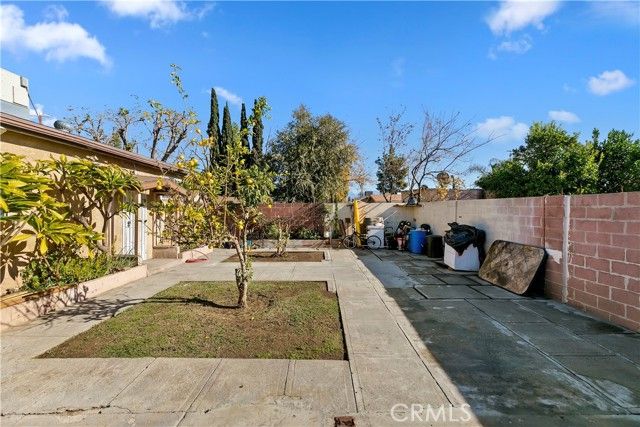 231 W 24th Street, San Bernardino, CA 92405