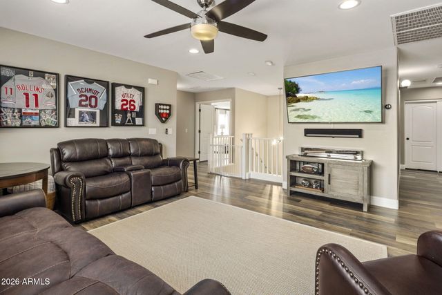 4307 E VISTA BONITA Drive, Phoenix, AZ 85050