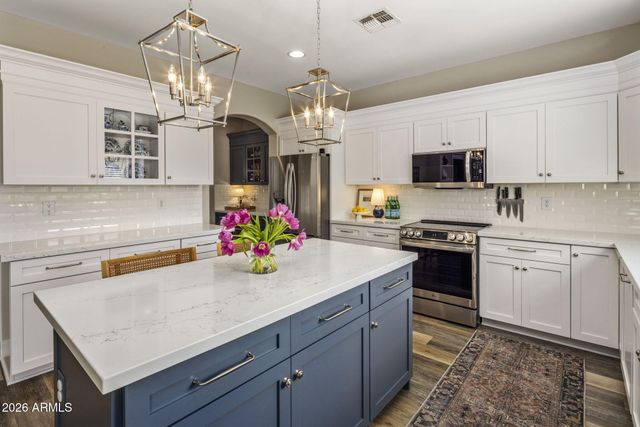 4307 E VISTA BONITA Drive, Phoenix, AZ 85050