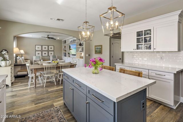 4307 E VISTA BONITA Drive, Phoenix, AZ 85050