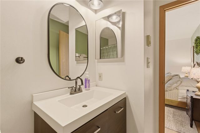 1142 Tanyard Lane, Hidden Valley, PA 15502