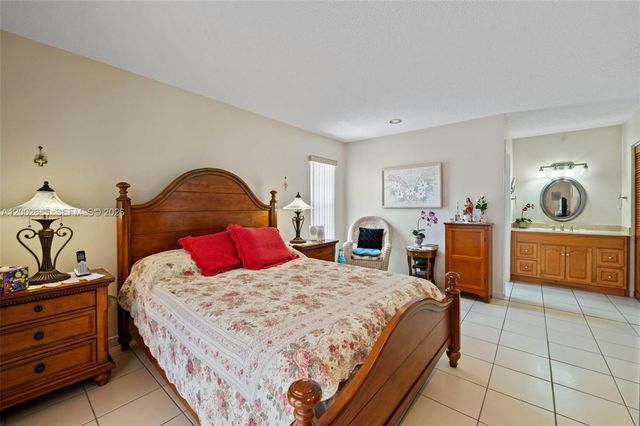 13440 SW 28th St, Miami, FL 33175