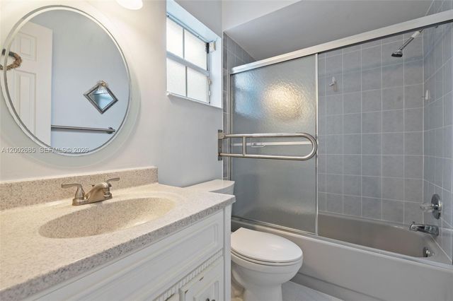 13440 SW 28th St, Miami, FL 33175