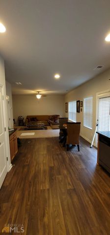 3433 SW Cascade Parc Boulevard, Atlanta, GA 30311