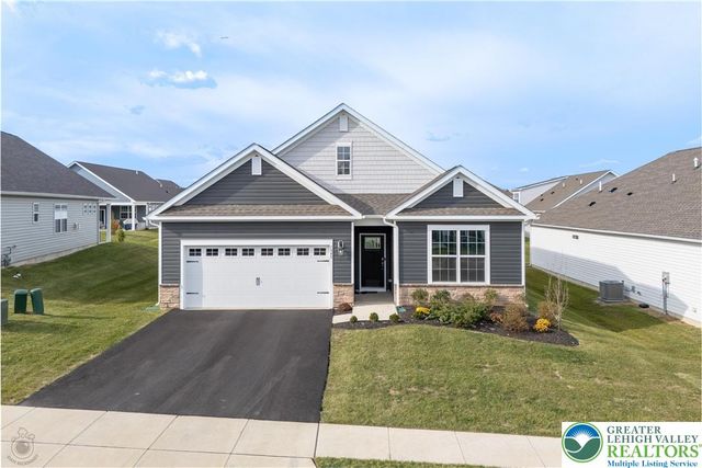 7945 Golden Lane, Lower Macungie Twp, PA 18031