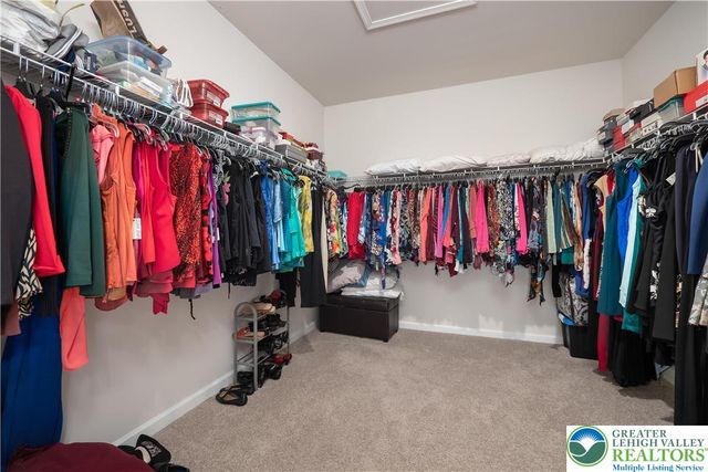 7945 Golden Lane, Lower Macungie Twp, PA 18031