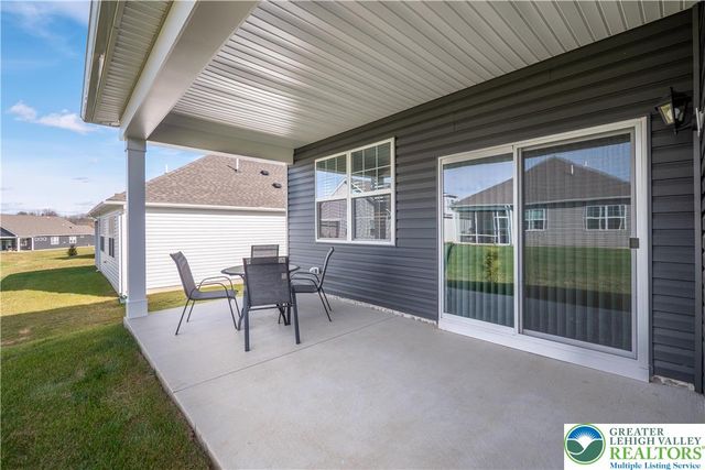 7945 Golden Lane, Lower Macungie Twp, PA 18031