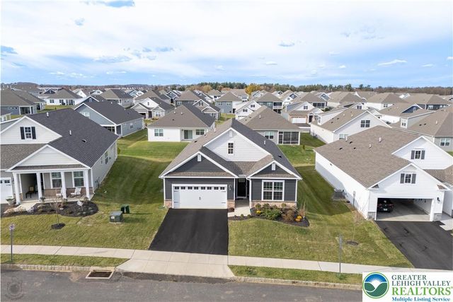 7945 Golden Lane, Lower Macungie Twp, PA 18031