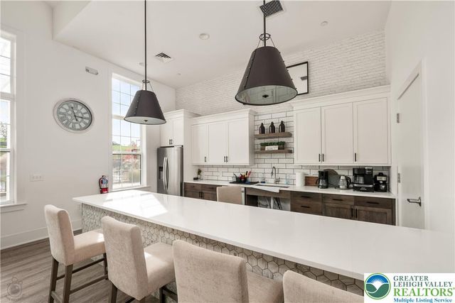 7945 Golden Lane, Lower Macungie Twp, PA 18031