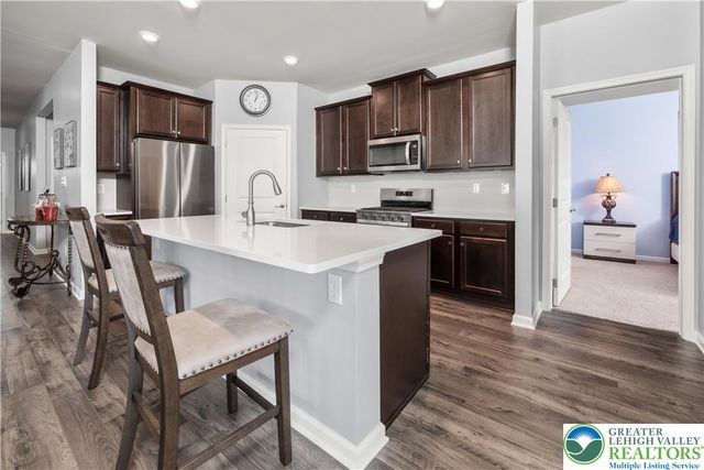 7945 Golden Lane, Lower Macungie Twp, PA 18031