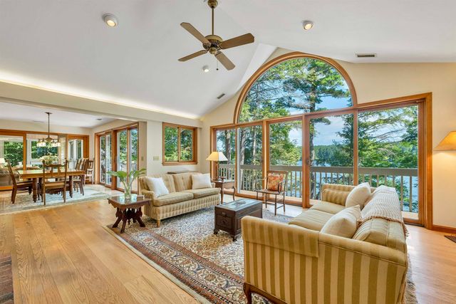6 Wyanoke Gate Lane, Wolfeboro, NH 03894