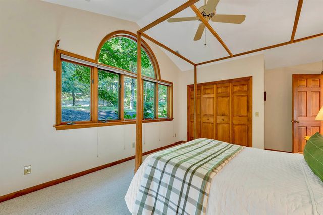 6 Wyanoke Gate Lane, Wolfeboro, NH 03894