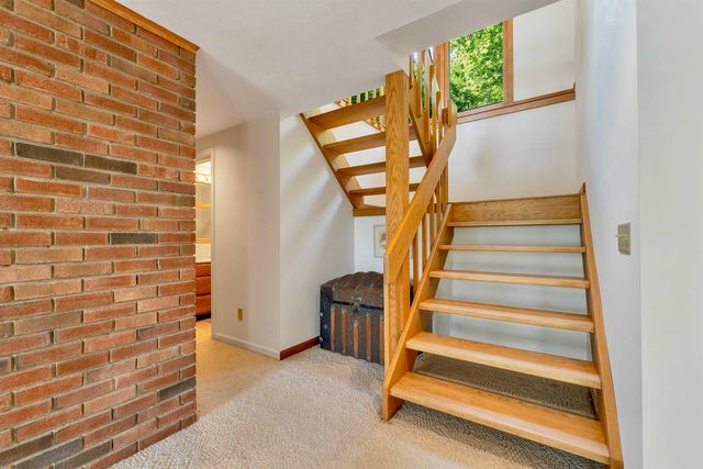 6 Wyanoke Gate Lane, Wolfeboro, NH 03894