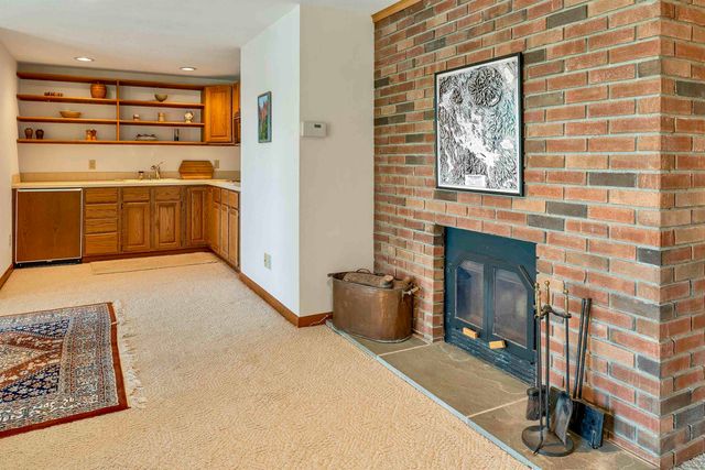 6 Wyanoke Gate Lane, Wolfeboro, NH 03894