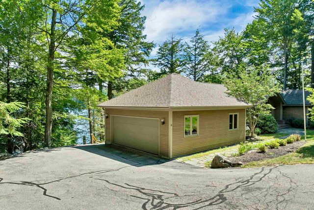 6 Wyanoke Gate Lane, Wolfeboro, NH 03894