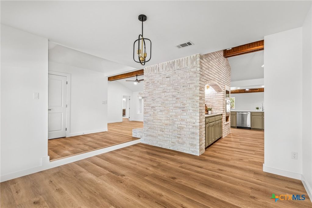 Image 10 of property listing at 1107 Morning Dove Trail, Copperas Cove, TX 76522